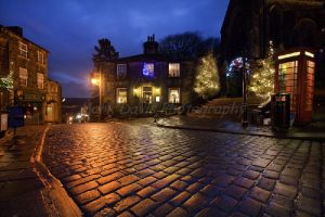 haworth main st xmas day 2012 11 sm.jpg